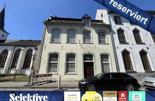 Anlageobjekt in 47495 Rheinberg, Faktor 13,6 im Denkmalschutz! Das Objekt im Zentrum von Rheinberg-Orsoy in der Nähe des Rheins!