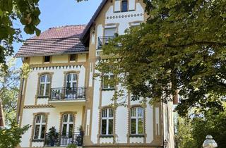 Wohnung mieten in Nach Der Höhe 12, 13469 Waidmannslust, Schöne 2-Zimmer-Wohnung im denkmalgeschützten Altbau am S Waidmannslust