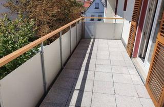 Wohnung mieten in 76751 Jockgrim, 2-Zi Altbauwohnung mit Balkon & EBK in Jockgrim