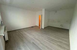 Wohnung mieten in Herbert-Tschäpe-Straße 28, 10369 Lichtenberg, Helle 3-Zimmer-Wohnung mit Balkon und Keller in Berlin-Lichtenberg – ruhige Lage, gute Anbindung