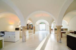 Haus kaufen in Münchener Straße, 85290 Geisenfeld, Charmantes Stadthaus mit exklusiver Business-Location im historischen Gewölbe & Innenhof-Oase