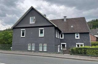 Einfamilienhaus kaufen in Marburger Straße, 57334 Bad Laasphe, Großes Einfamilienhaus in Bad Laasphe - Niederlaasphe zu verkaufen