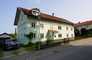 Haus kaufen in 88161 Lindenberg, Sofort beziehbares großes Zweifamilienhaus mit Bergblick zum Schnäppchenpreis in Lindenberg