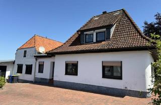 Haus kaufen in 25712 Hochdonn, SOMMERANGEBOT: 30% unter Gutachten! Großes Haus mit Werkstatt, Carport und Garten!