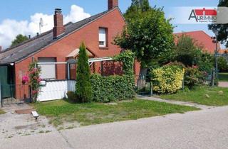 Doppelhaushälfte kaufen in 26736 Krummhörn, Idyllisches Ferienhaus im malerischen Runddorf Rysum in Ostfriesland