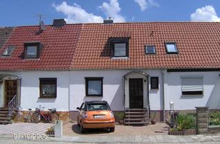 Haus kaufen in 83646 Bad Tölz, Bad Tölz - Schönes Reihenmittelaus mit Einfahrt in Kölleda 4-Zimmer, Küche,