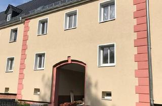 Wohnung kaufen in 08371 Glauchau, Glauchau - Eigentumswohnung im Grünen
