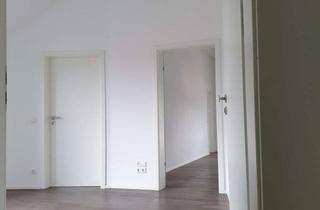 Wohnung kaufen in 76316 Malsch, Moderne, hochwertige 3 Zimmerwohnung in 3 Familien Haus