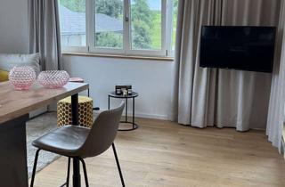Wohnung mieten in Bergsdorf 3, 84100 Niederaichbach, Neuwertig & Voll möbiliert - 2-Zimmer-Wohnung auf Reiterhof inkl. Balkon