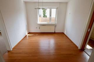 Wohnung mieten in Brucknerstraße 13, 67373 Dudenhofen, Stilvolle, modernisierte 4-Zimmer-Hochparterre-Wohnung in Dudenhofen