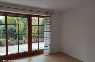 Wohnung mieten in 87733 Markt Rettenbach, Attraktive 2-Zimmer-Erdgeschosswohnung mit Balkon und EBK in Markt Rettenbach