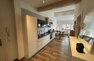 Wohnung mieten in 86529 Schrobenhausen, Stilvolle 2-Zimmer-DG-Wohnung mit Balkon und außergewöhnlicher Raumhöhe