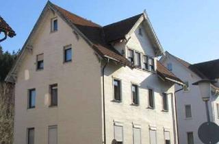 Haus kaufen in 78120 Furtwangen, Wohnhaus mit 3 Wohnungen - zentrale Lage - wird bezugsfrei !