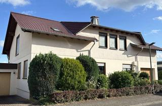 Haus kaufen in 66539 Neunkirchen, Großzügiges Wohnhaus mit 2 Garagen in ruhiger Wohnlage von Privat