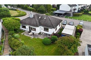 Einfamilienhaus kaufen in 24161 Altenholz, Großzügiges Einfamilienhaus mit wohnlich nutzbarem Keller in Altenholz-Klausdorf