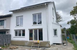 Haus mieten in Gröbenbachweg 57, 82178 Puchheim, Große DHH im Erstbezug in sehr ruhiger, idyllischer Bestlage