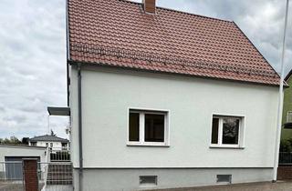 Haus mieten in Niederbexbacher Straße 47a, 66450 Bexbach, Günstiges, großes und vollständig renoviertes Haus mit vier Zimmern und Einbauküche in Bexbach