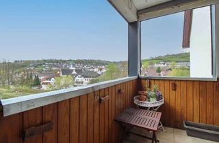 Wohnung kaufen in 37688 Beverungen, Sofort bezugsbereit: Maisonette-Whg. mit Haus-im-Haus-Flair, Kamin & Garten