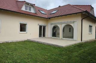 Wohnung mieten in Innerer Krautgartenweg 39, 89349 Burtenbach, Attraktive 2,5-Zimmer-Erdgeschosswohnung mit gehobener Innenausstattung mit EBK in Burtenbach