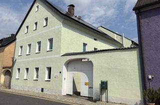 Mehrfamilienhaus kaufen in 92726 Waidhaus, Traumhaus für Handwerker 3 Parteienwohnhaus, teils renoviert mit Nebengebäude , großer PV Anlage und sehr viel Potenzial