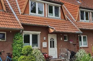 Haus kaufen in 24306 Plön, Plön - Charmantes Reihenmittelhaus in Top Lage in Plön