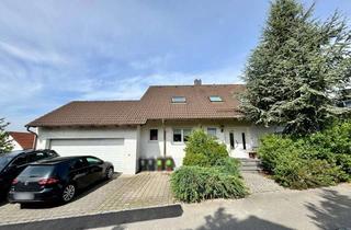 Wohnung kaufen in 89129 Langenau, Investition in eine begehrte Lage – Dachgeschosswohnung mit Garage in Langenau!