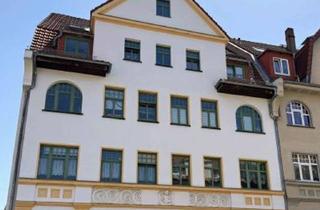Wohnung kaufen in 08527 Reinsdorf, Vermietete Eigentumswohnung mit Günblick im Denkmal- ideale Altersvorsorge