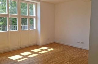 Wohnung mieten in Metropolitan Park 16, 13591 Staaken (Spandau), Charmante 2-Zimmer Wohnung mit sonnigem Balkon in Berlin