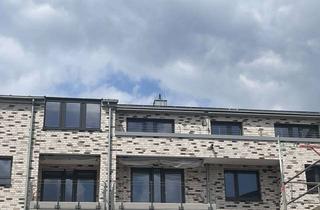 Wohnung mieten in Jacob Kaiser Weg 11-13, 42111 Wuppertal, Neubau der Extraklasse stufenlos mit Balkon oder Terrasse