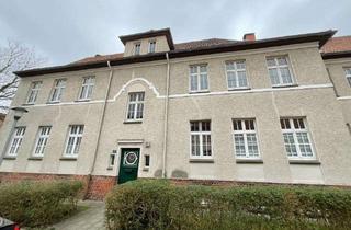 Wohnung mieten in Am Kirchhof, 26384 Heppens, Bereits modernisierte 3-ZKB-Balkonwohnung in Heppens sucht Mieter!