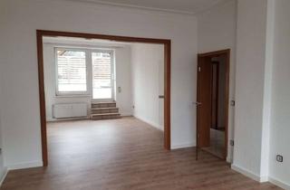 Wohnung mieten in Spielenweg, 33142 Büren, Ansprechende 2-Zimmer-Erdgeschosswohnung mit Terrasse in Büren