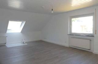 Wohnung mieten in 71691 Freiberg, Modernisierte 2-Zimmer-Dachgeschosswohnung mit Ausblick ins Grüne in Freiberg-Geisingen!
