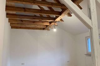 Wohnung mieten in In Der Ritzbach .., 65510 Idstein, Saniert 2020: charmante 1,5-Zimmer-DG-Wohnung mit Spitzboden