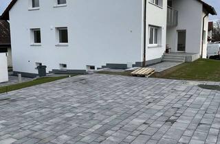 Wohnung mieten in 91077 Neunkirchen, Großzügige Erdgeschosswohnung mit EBK und Terrasse in Neunkirchen