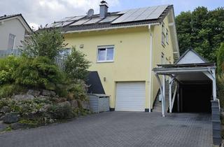 Einfamilienhaus kaufen in Im Wiesengrund 75, 58791 Werdohl, junges, freistehendes Einfamilienhaus mit 6 Zimmern und großzügigem Garten