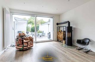 Villa kaufen in 76227 Durlach, Luxuriöses Ein- bis Zweifamilienhaus in bester Wohnlage