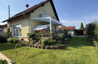 Doppelhaushälfte kaufen in 76767 Hagenbach, Hochwertige Doppelhaushälfte mit schönem Grundstück in bevorzugter Ortsrandlage