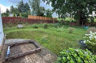 Mehrfamilienhaus kaufen in 09385 Lugau, Günstiges EFH mit Terrasse, Garage, Dusche und sonnigem Grundstück am grünen Ortsrand