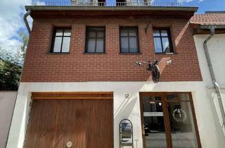 Haus kaufen in Ritterstraße 12, 39340 Haldensleben, Großzügiges Wohnhaus mit Garage und Garten im Zentrum von Haldensleben