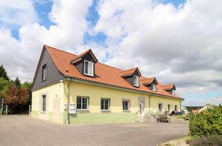 Anlageobjekt in 99625 Großmonra, Vollvermietetes MFH mit 5 Einheiten und Top-Potenzial in Feldrandlage zur flexiblen Nutzung