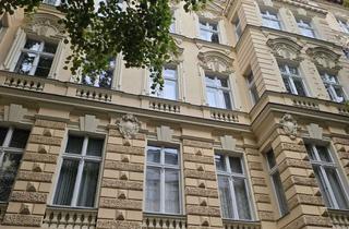 Anlageobjekt in 10827 Schöneberg, Büro, Praxis, Atelier – Altbau mit Charme und 114 m² Fläche sucht neuen Eigentümer