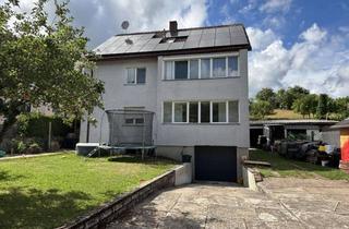 Anlageobjekt in 91575 Windsbach, Teilvermietetes Zweifamilienhaus in ruhiger Lage Windsbachs