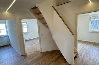 Wohnung kaufen in 74670 Forchtenberg, Renoviert 4,5 Zimmer Masionette mit Balkon und schönem Ausblick. Ohne Markler