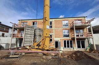 Wohnung kaufen in 63927 Bürgstadt, Frühlingserwachen und Neubeginn in Ihrer barrierefreien 2-Zimmer-ETW mit eigenem Garten!