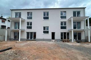 Wohnung kaufen in 63927 Bürgstadt, Frühlingserwachen und Neubeginn in Ihrer barrierefreien 2-Zimmer-ETW mit eigenem Garten!