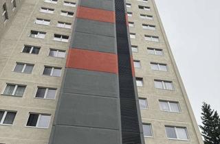 Wohnung mieten in Erich - Zastrow Strasse 14, 17034 Datzeberg, gemütliche 2 Raum Wohnung mit Fahrstuhl, Balkon und Dusche NEU !