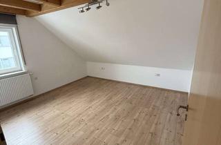 Wohnung mieten in 89165 Dietenheim, Gemütliche 3-Zimmer-Dachgeschosswohnung mit 65 m² in Dietenheim - ab sofort verfügbar!