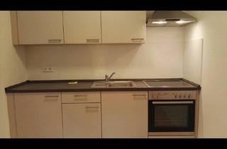 Wohnung mieten in Delbrückstraße 65, 12051 Neukölln (Neukölln), Schöne 2,5 Zimmer Studentenwohnung (Teilmöbliert) in Berlin, Neukölln
