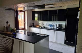 Wohnung mieten in 76467 Bietigheim, Teilmöbilierte 2-Zimmer-Souterrain-Wohnung mit Wintergarten und Garten