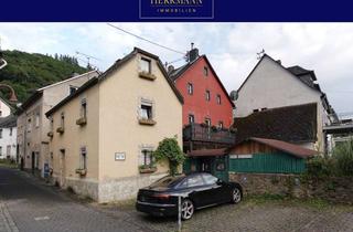 Einfamilienhaus kaufen in 56332 Burgen, Ferienimmobilie mit Moselblick: Voll möbliertes Einfamilienhaus mit Stellplätzen